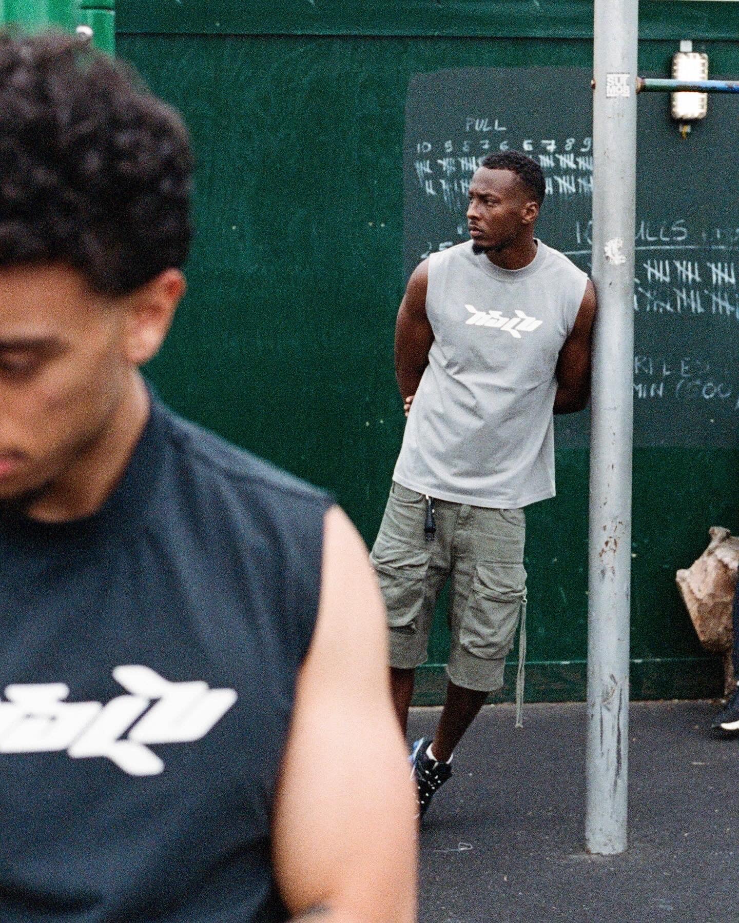 HULKOGAN VEST // WASHED GREY